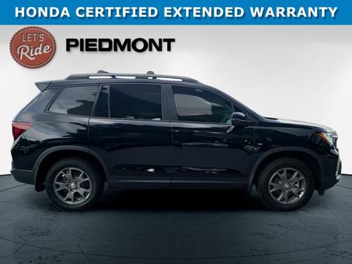 Crystal Black Pearl 2025 Honda Passport TrailSport