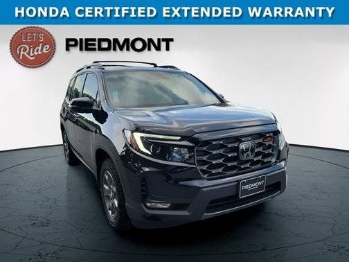 Crystal Black Pearl 2025 Honda Passport TrailSport