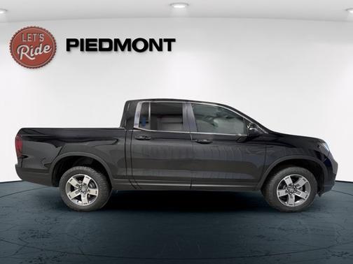Crystal Black Pearl 2026 Honda Ridgeline RTL