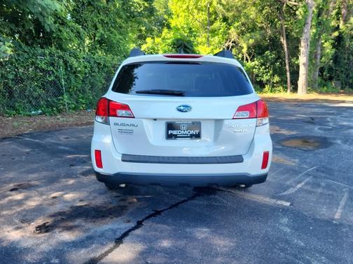 Satin White Pearl 2014 Subaru Outback 3.6R Limited