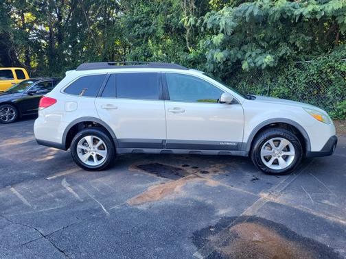Satin White Pearl 2014 Subaru Outback 3.6R Limited
