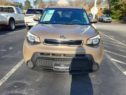 2015 Kia Soul +