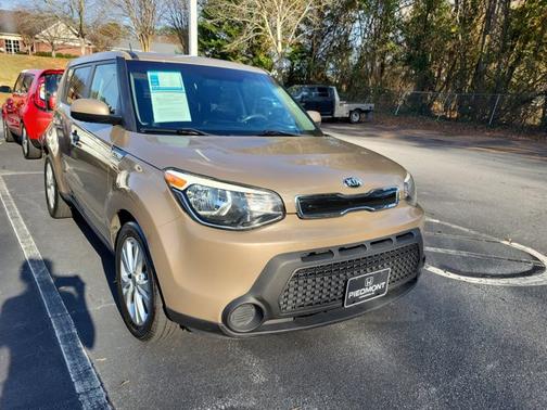 2015 Kia Soul +