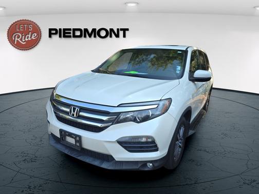 White 2018 Honda Pilot EX-L