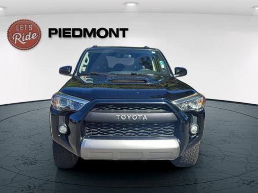 Midnight Black Metallic 2018 Toyota 4Runner TRD Off Road