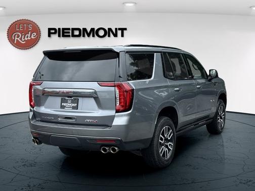 2022 GMC Yukon AT4