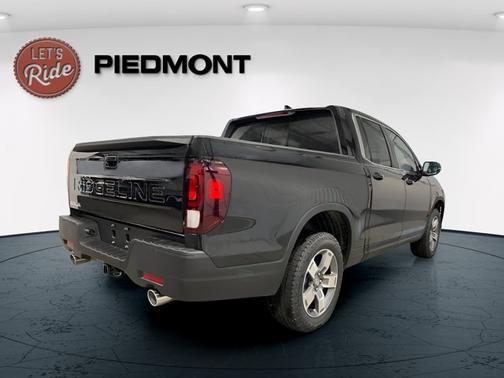 Crystal Black Pearl 2026 Honda Ridgeline RTL