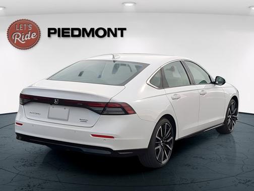 Platinum White Pearl 2026 Honda Accord Hybrid Touring