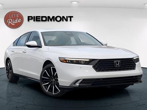 Platinum White Pearl 2026 Honda Accord Hybrid Touring