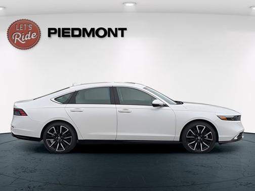 Platinum White Pearl 2026 Honda Accord Hybrid Touring