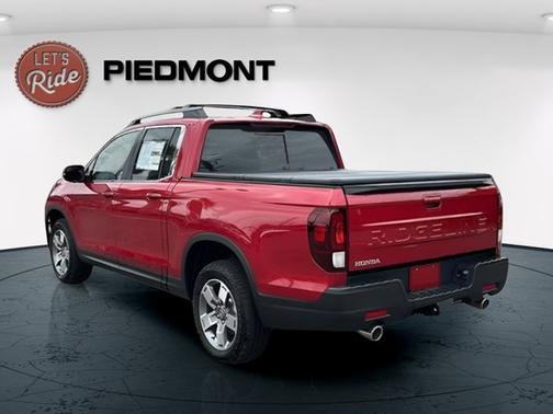 Radiant Red Metallic II 2026 Honda Ridgeline RTL