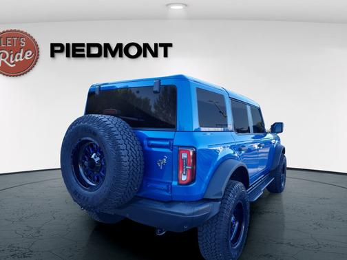 Blue Metallic 2025 Ford Bronco Badlands