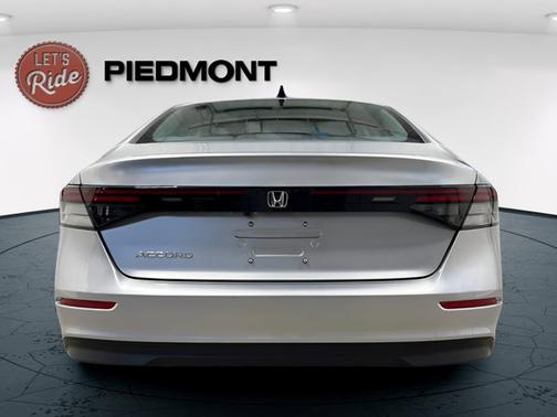 Solar Silver Metallic 2026 Honda Accord SE