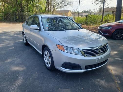 Silver 2009 Kia Optima LX