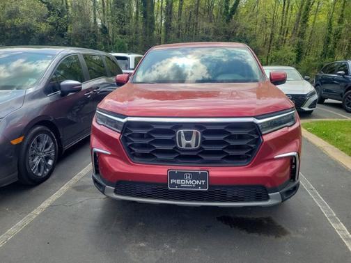 Radiant Red Metallic II 2025 Honda Pilot EX-L