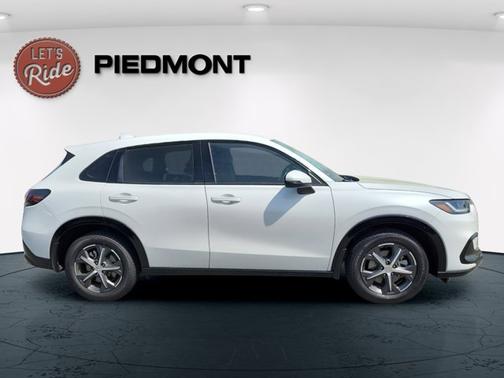 Platinum White Pearl 2023 Honda HR-V EX-L