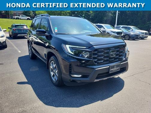 Crystal Black Pearl 2023 Honda Passport TrailSport