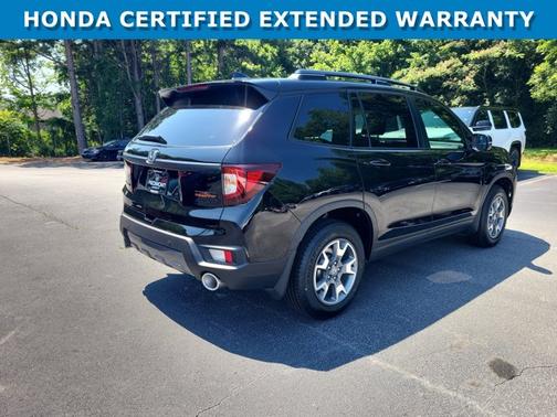 Crystal Black Pearl 2023 Honda Passport TrailSport