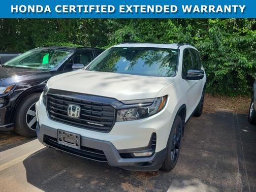 Platinum White Pearl 2024 Honda Passport Black Edition