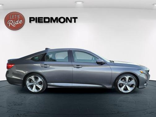 2018 Honda Accord Touring 2.0T