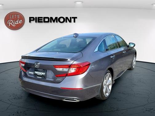 2018 Honda Accord Touring 2.0T