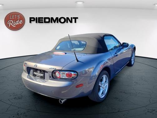 2008 Mazda MX-5 Miata Sport