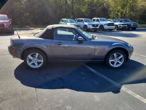 2008 Mazda MX-5 Miata Sport