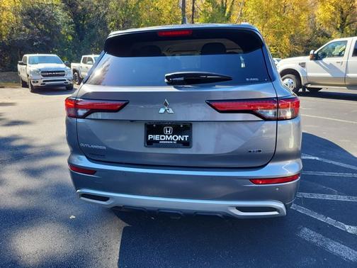 2022 Mitsubishi Outlander SEL