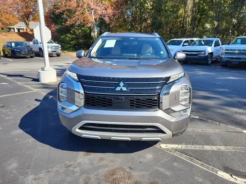 2022 Mitsubishi Outlander SEL