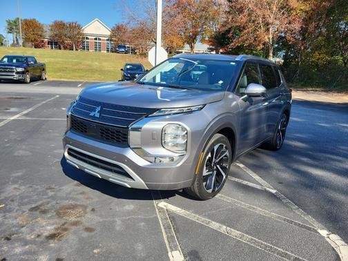 2022 Mitsubishi Outlander SEL