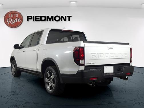 Platinum White Pearl 2026 Honda Ridgeline RTL