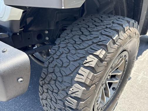 2024 Jeep Wrangler Rubicon 392