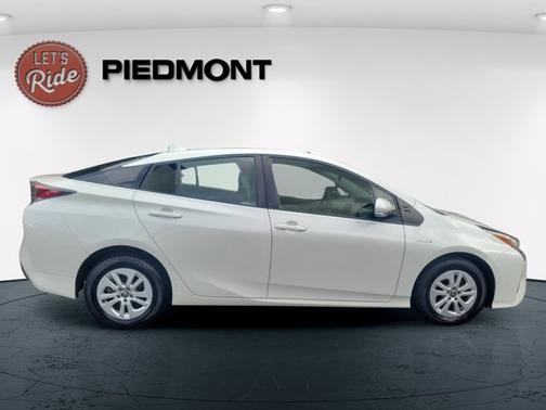 2017 Toyota Prius Three
