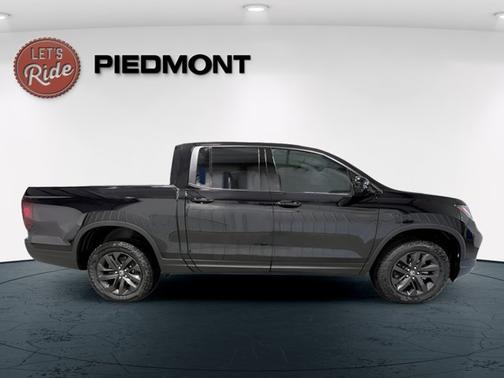 Crystal Black Pearl 2026 Honda Ridgeline Sport