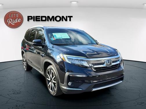 2022 Honda Pilot Touring 7-Passenger