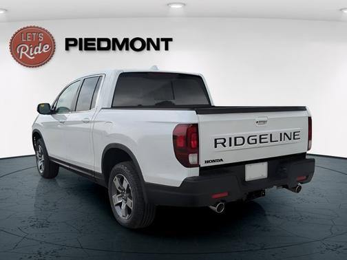 Platinum White Pearl 2026 Honda Ridgeline RTL