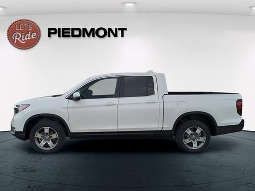 Platinum White Pearl 2026 Honda Ridgeline RTL