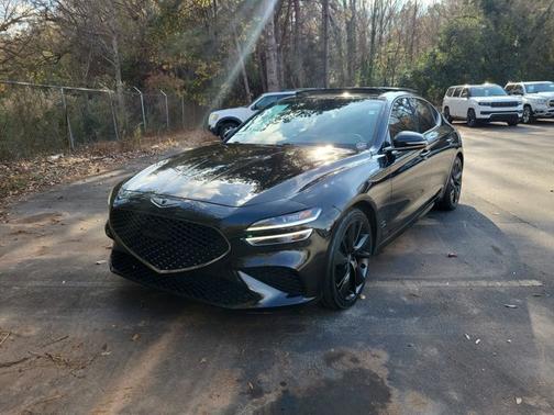 2023 Genesis G70 2.0T