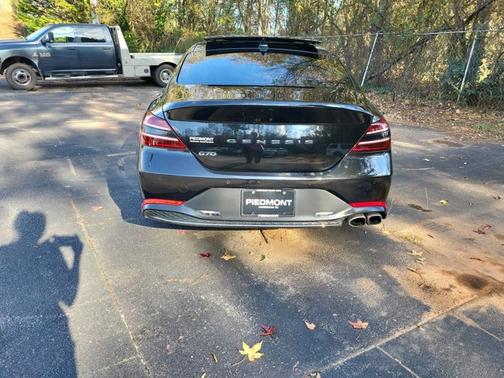 2023 Genesis G70 2.0T