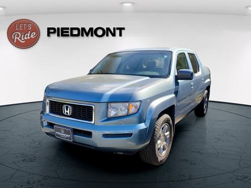 Blue 2008 Honda Ridgeline RTX