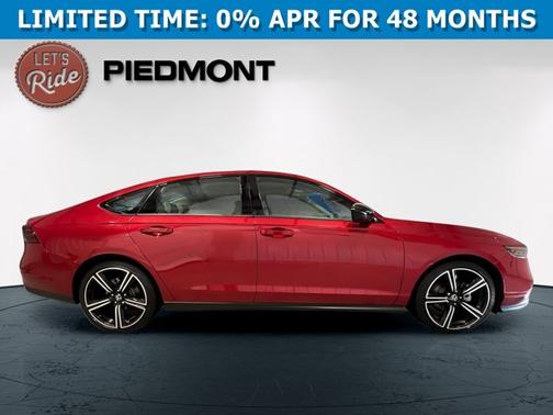 Radiant Red Metallic 2026 Honda Accord SE
