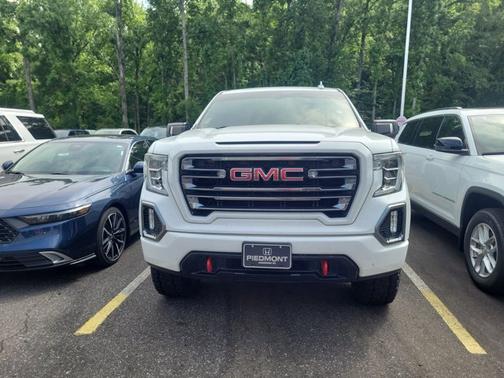 Summit White 2021 GMC Sierra 1500 AT4