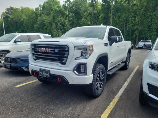 Summit White 2021 GMC Sierra 1500 AT4