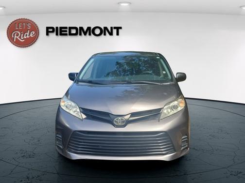 Predawn Gray Mica 2019 Toyota Sienna L