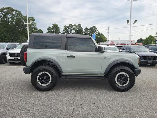 Cactus Gray 2022 Ford Bronco Base