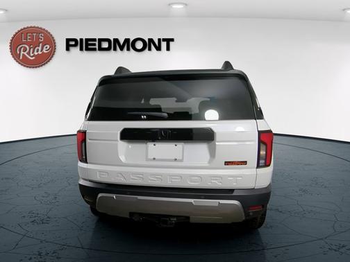 Platinum White Pearl 2026 Honda Passport TrailSport Blackout