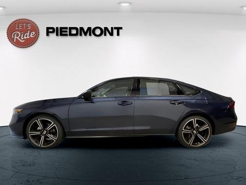 Canyon River Blue Metallic 2026 Honda Accord SE