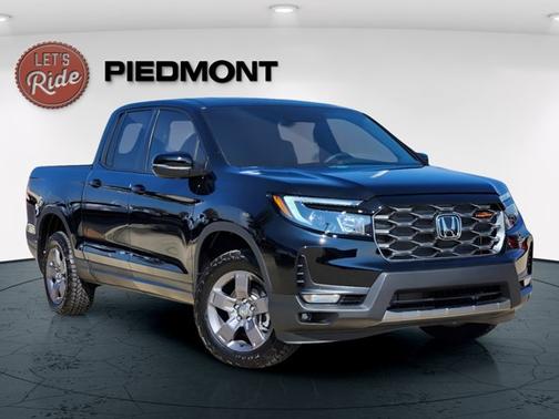 Crystal Black Pearl 2026 Honda Ridgeline TrailSport