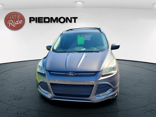 Sterling Gray Metallic 2014 Ford Escape SE