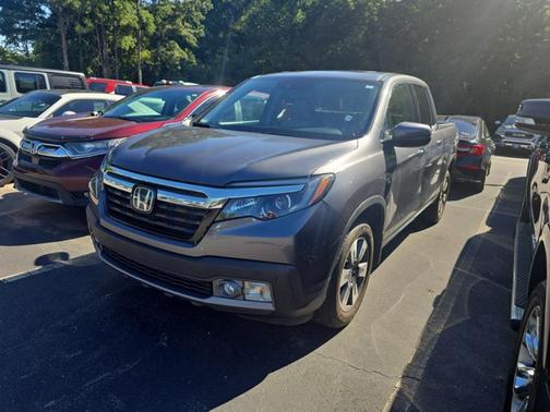 Modern Steel Metallic 2018 Honda Ridgeline RTL-E
